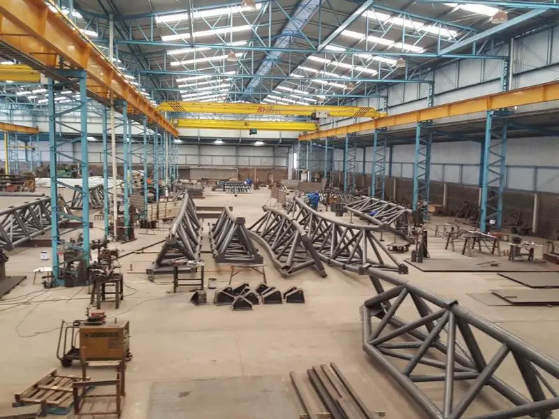 Fabricação de estrutura metálicas